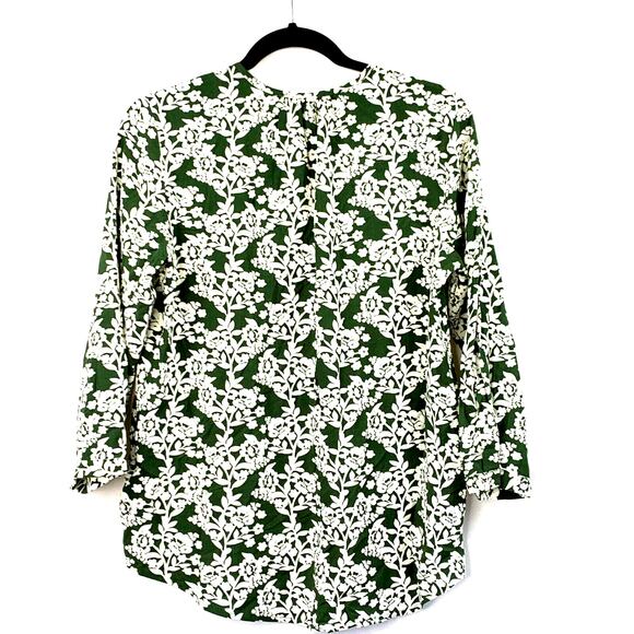 Fun 2 Fun Top Women Small Green Pleated V Neck Floral Print Long Sleeve - Picture 6 of 11